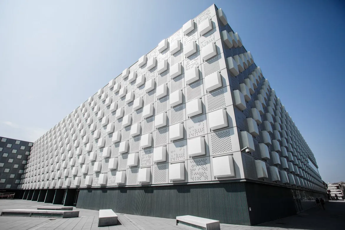 Exterior del edificio de Navarra Arena